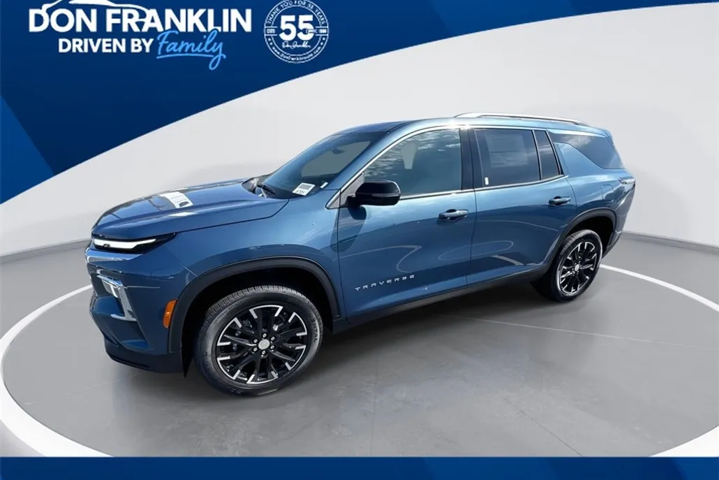 2026 Chevrolet Traverse photo 1