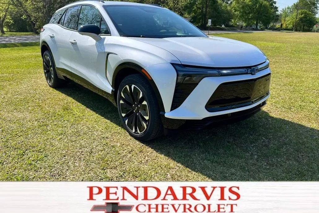 2025 Chevrolet Blazer EV RS photo 1