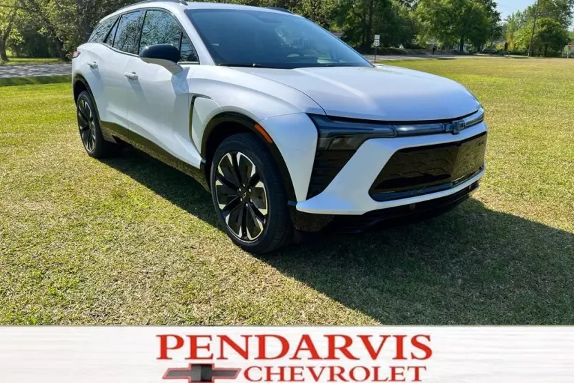 2025 Chevrolet Blazer EV RS photo 1