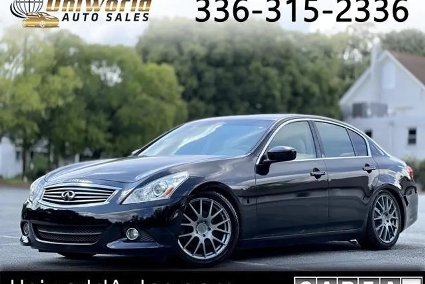 2013 Infiniti G37 photo 1