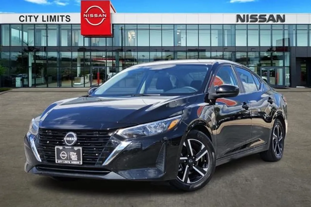 2024 Nissan Sentra SV photo 1