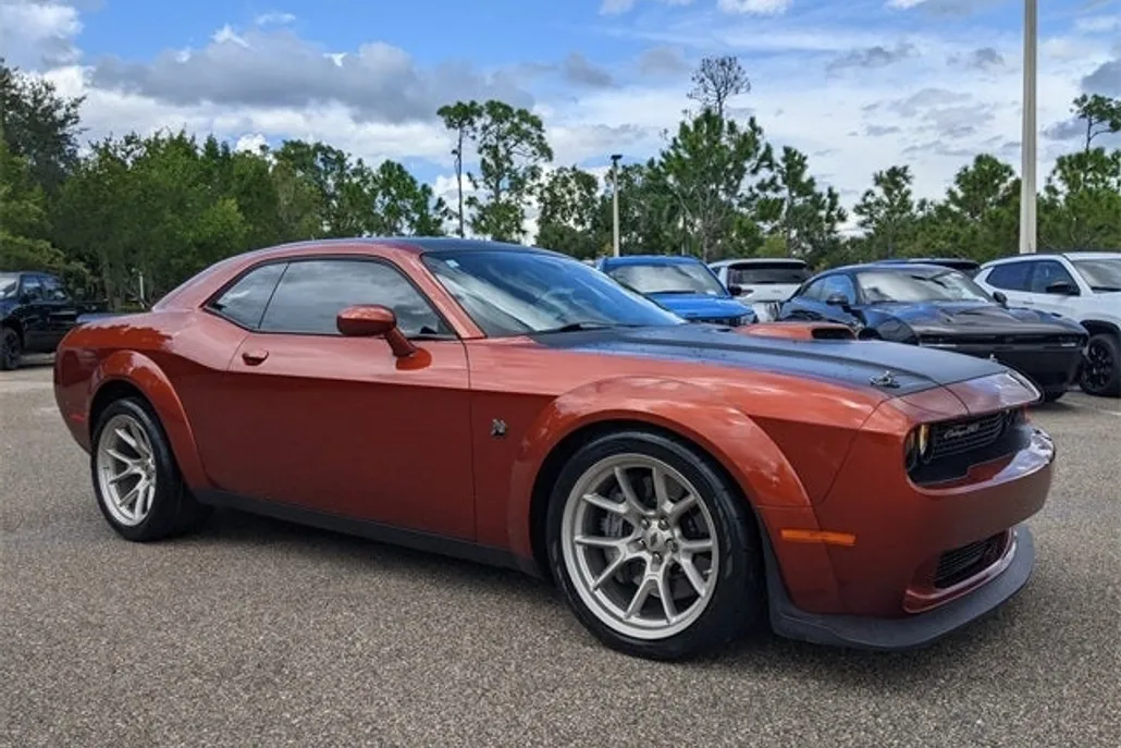 2020 Dodge Challenger R/T Scat Pack Widebody photo 1