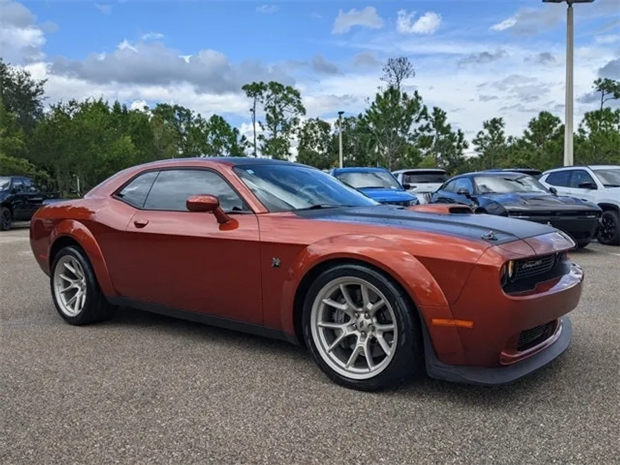 2020 Dodge Challenger R/T Scat Pack Widebody photo 1