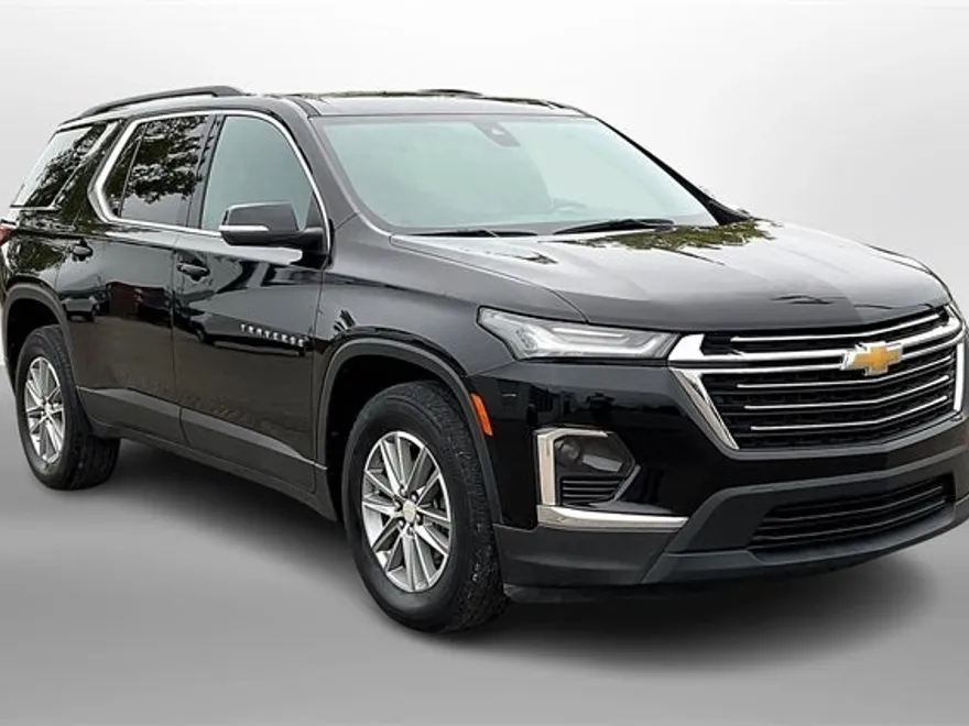 2023 Chevrolet Traverse 1LT photo 1