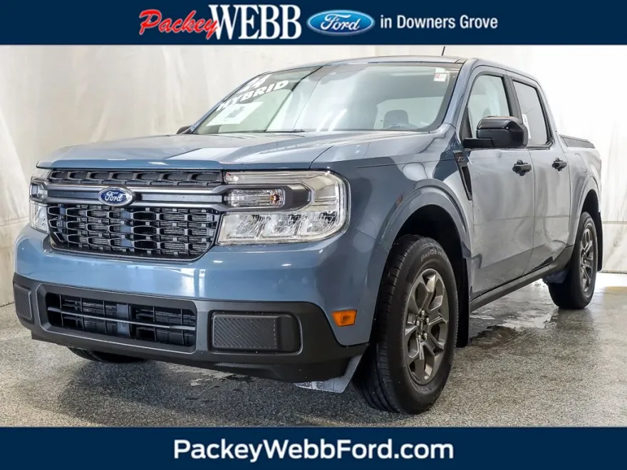 2024 Ford Maverick XLT photo 1
