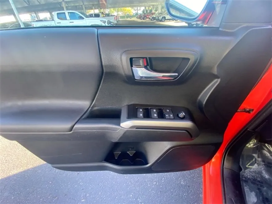 2023 Toyota Tacoma TRD Pro photo 1
