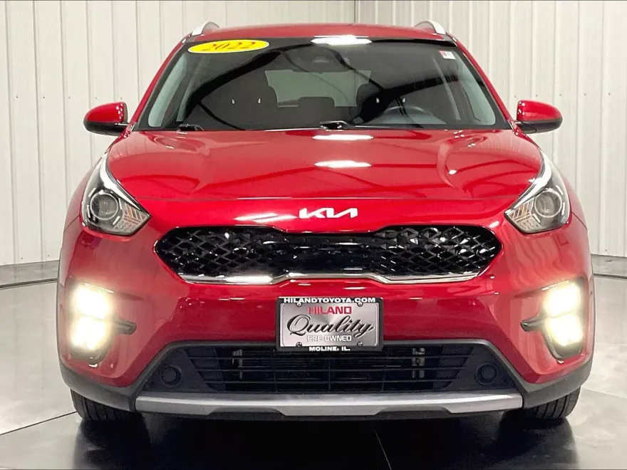2022 Kia Niro LXS photo 1