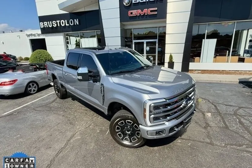 2024 Ford F-350 Platinum photo 1