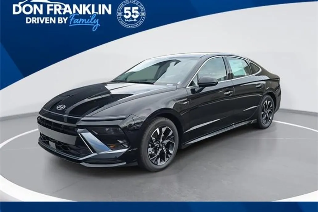 2025 Hyundai Sonata SEL photo 1