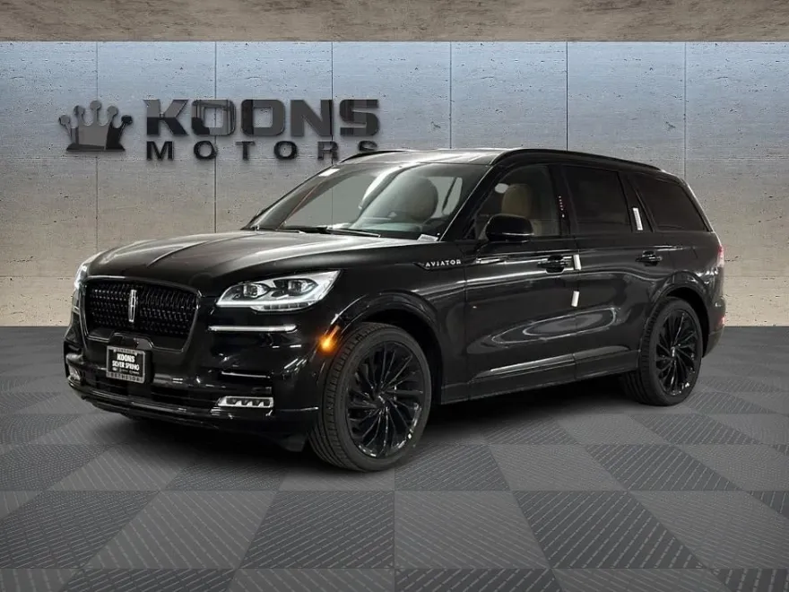2024 Lincoln Aviator Black Label photo 1