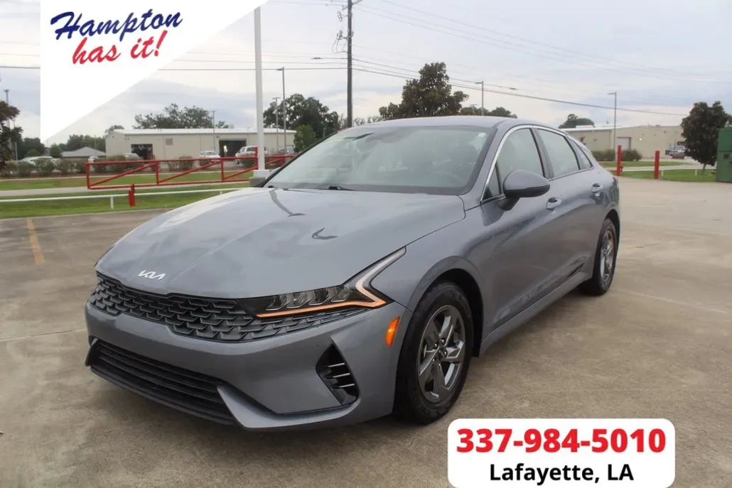 2023 Kia K5 LXS photo 1