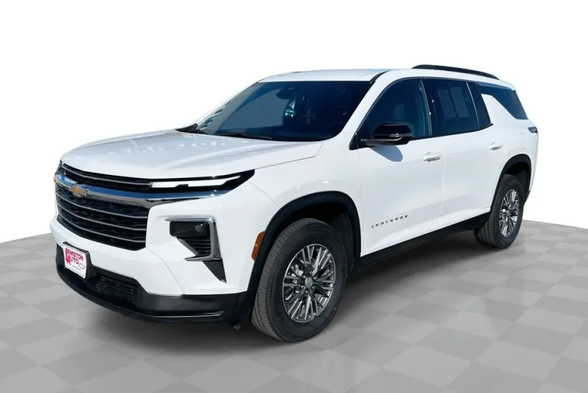 2025 Chevrolet Traverse photo 1
