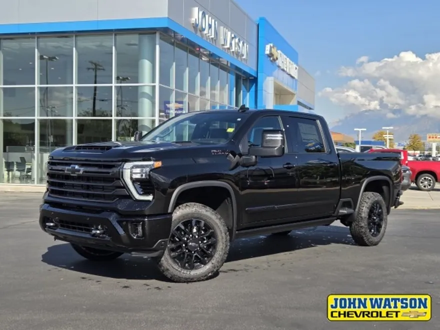 2026 Chevrolet Silverado 3500HD High Country photo 1