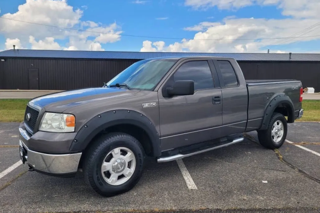 2006 Ford F-150 XLT photo 1