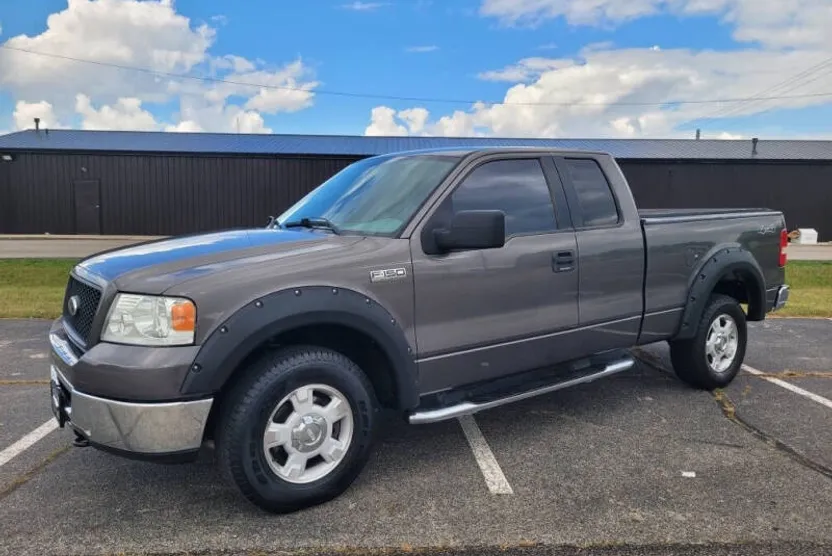 2006 Ford F-150 XLT photo 1