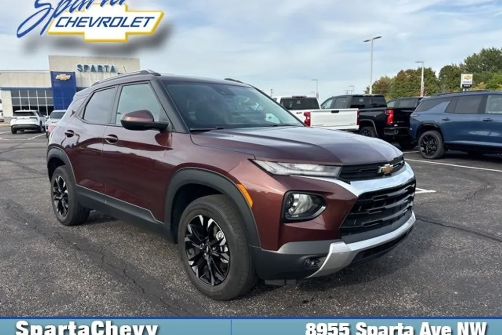 2022 Chevrolet Trailblazer LT photo 1