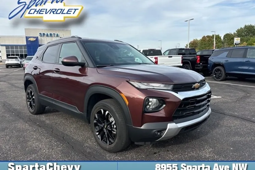 2022 Chevrolet Trailblazer LT photo 1