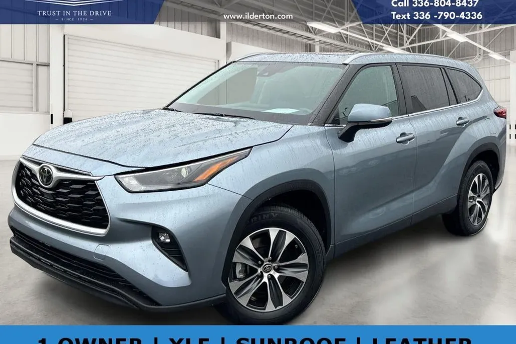 2023 Toyota Highlander XLE photo 1