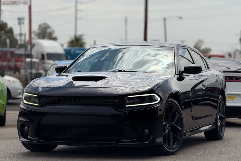 2021 Dodge Charger R/T photo 1