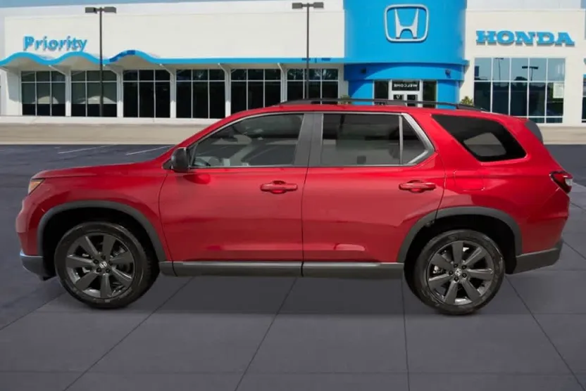 2025 Honda Pilot Sport photo 1