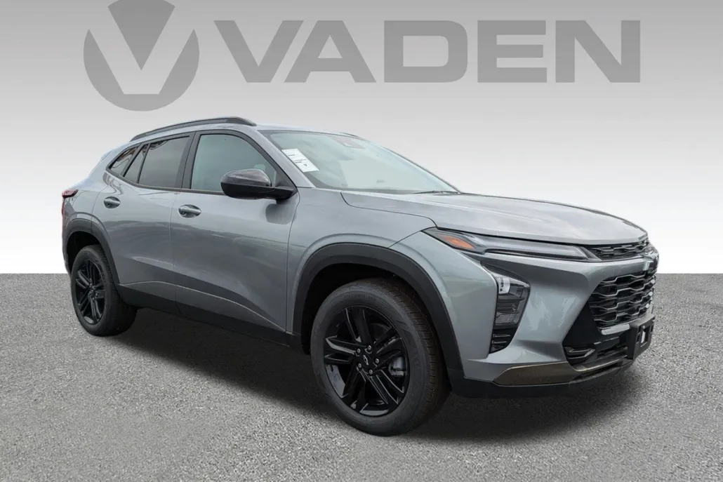 2025 Chevrolet Trax ACTIV photo 1
