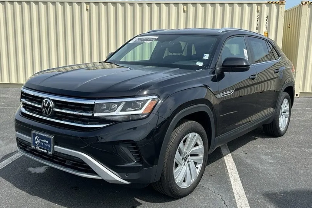 2023 Volkswagen Atlas Cross Sport V6 SE Technology photo 1