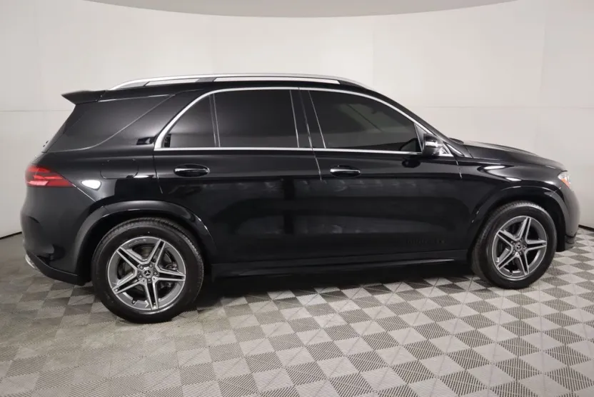 2024 Mercedes Benz GLE 350 4MATIC photo 1