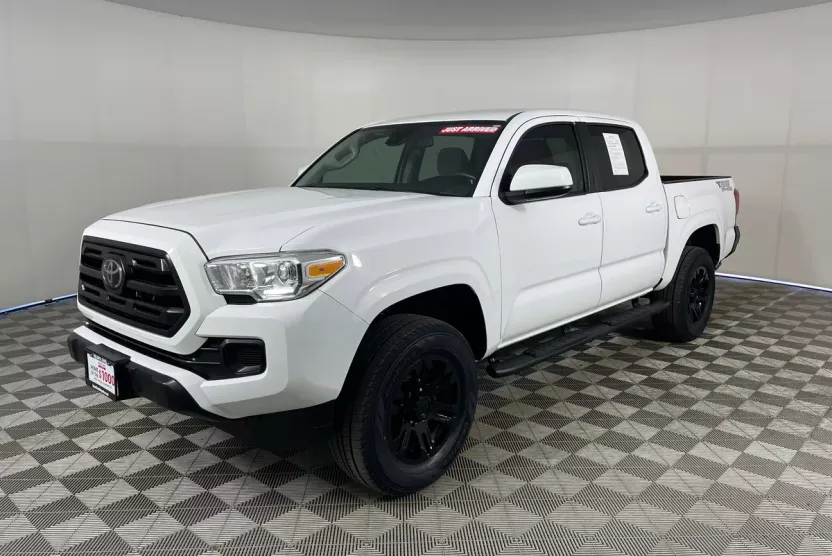 2019 Toyota Tacoma SR photo 1