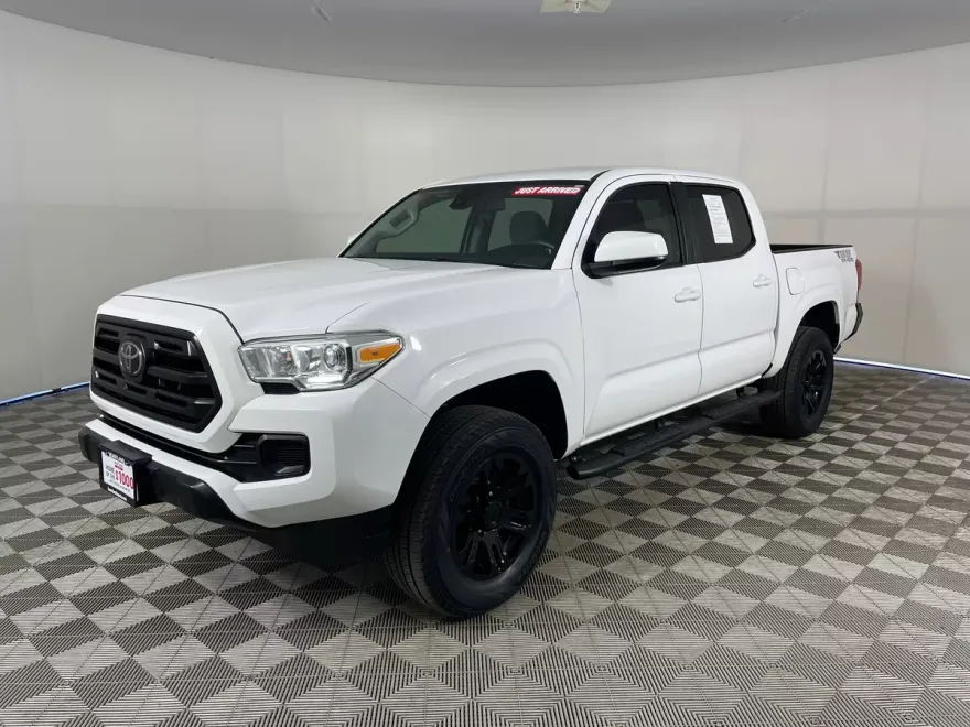 2019 Toyota Tacoma SR photo 1