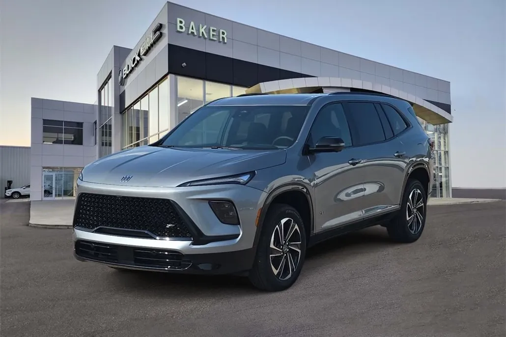 2026 Buick Enclave Sport Touring photo 1