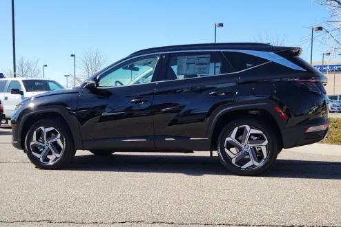 2024 Hyundai Tucson Limited photo 2