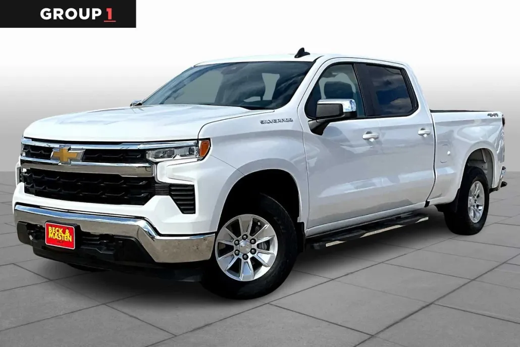 2023 Chevrolet Silverado 1500 LT photo 1