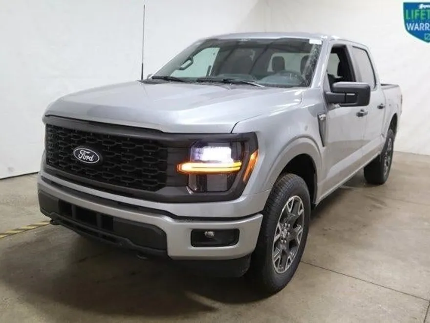 2025 Ford F-150 STX photo 1
