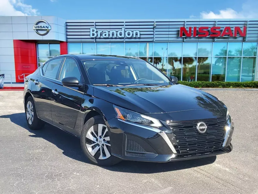 2024 Nissan Altima 2.5 S photo 1