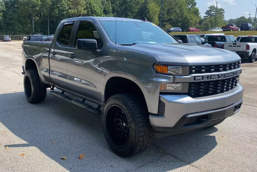 2021 Chevrolet Silverado 1500 Custom photo 1