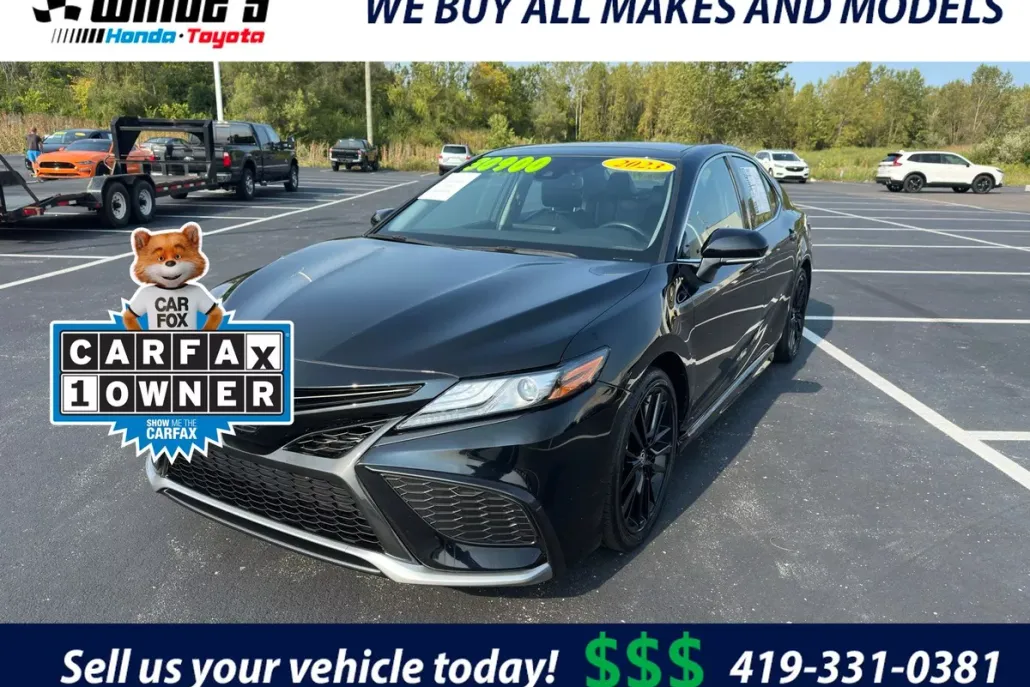 2023 Toyota Camry XSE photo 1