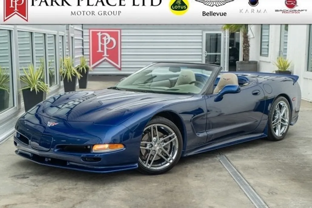 2004 Chevrolet Corvette Convertible photo 1