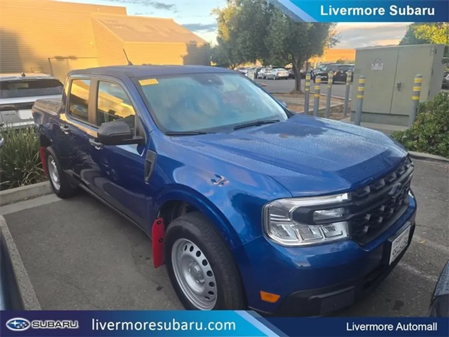 2024 Ford Maverick XL photo 1