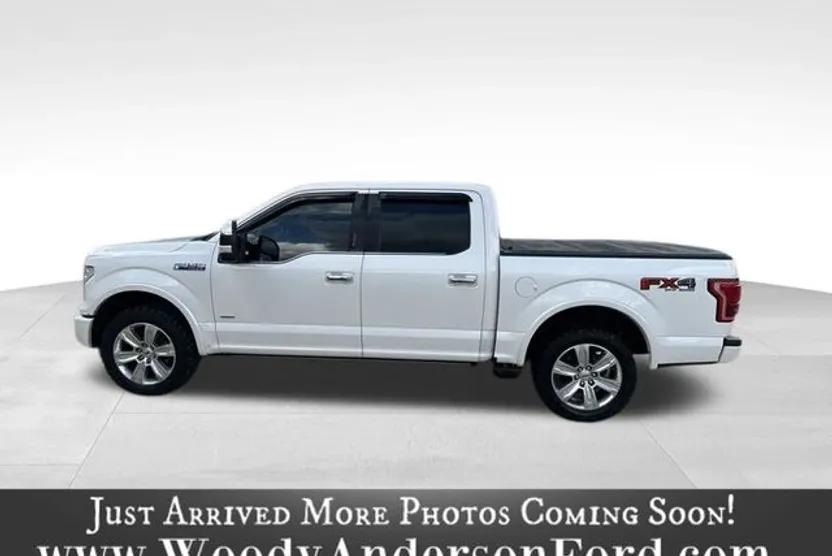 2016 Ford F-150 Platinum photo 1