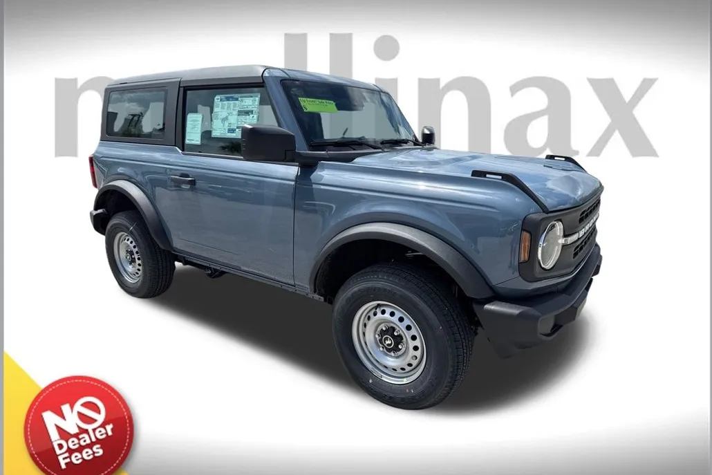 2025 Ford Bronco Base photo 1