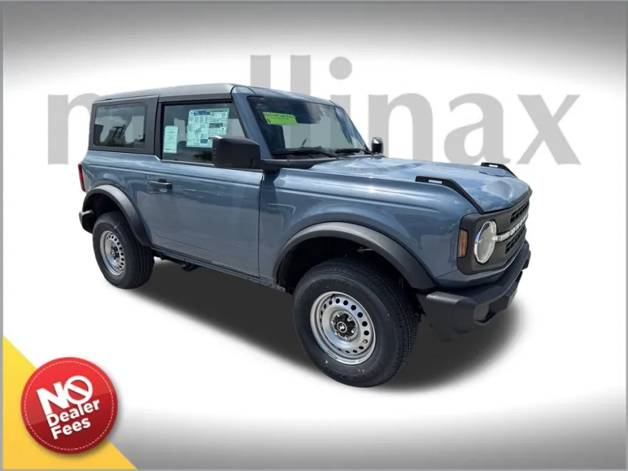 2025 Ford Bronco Base photo 1