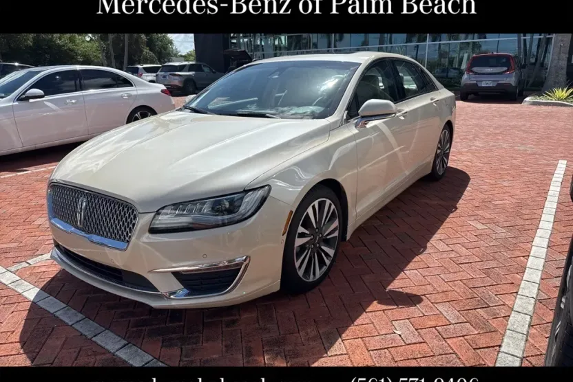 2018 Lincoln MKZ Reserve photo 1