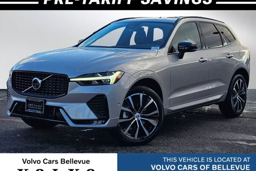 2025 Volvo XC60 B5 Plus photo 1