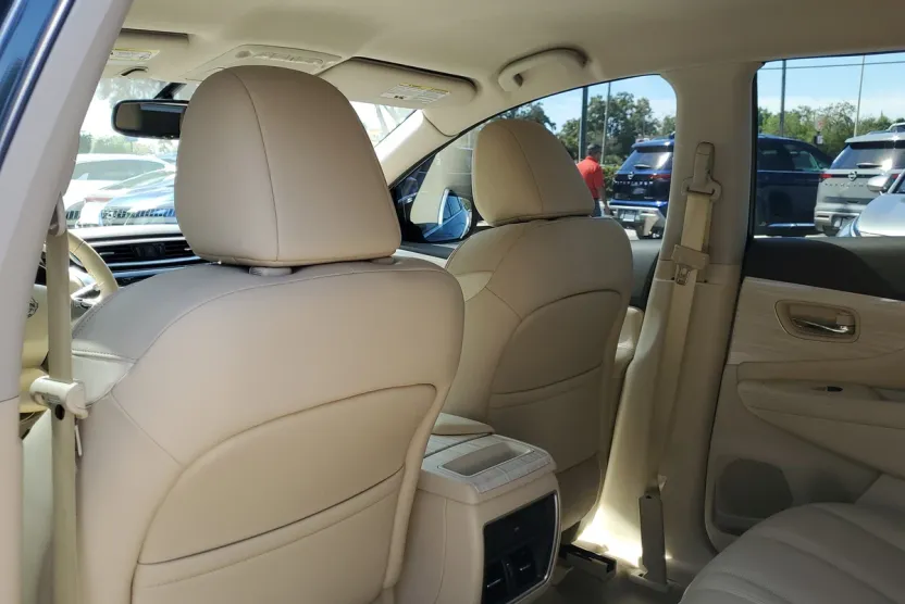 2015 Nissan Murano SL photo 1