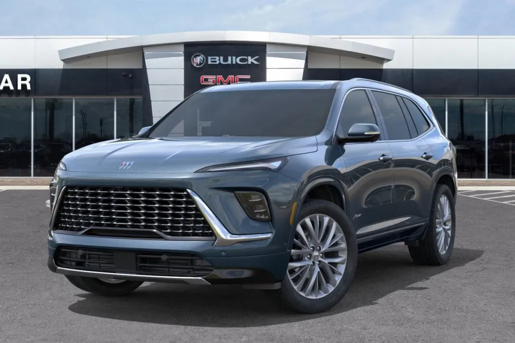 2026 Buick Enclave Avenir photo 1