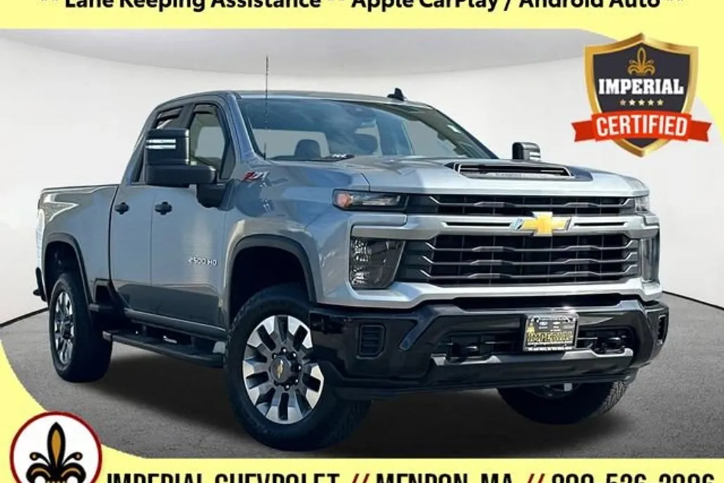 2024 Chevrolet Silverado 2500HD Custom photo 1
