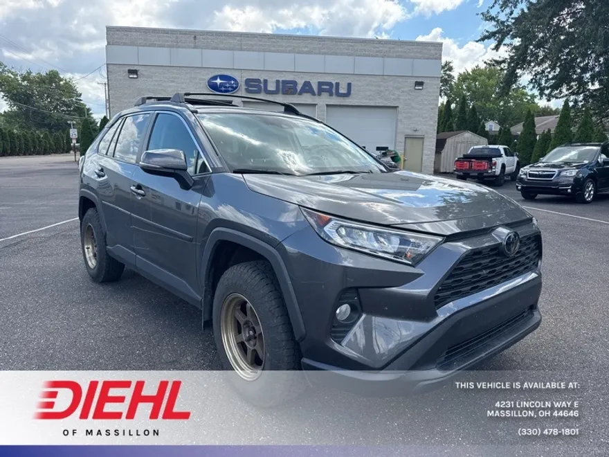 2020 Toyota RAV4 XLE Sport photo 1