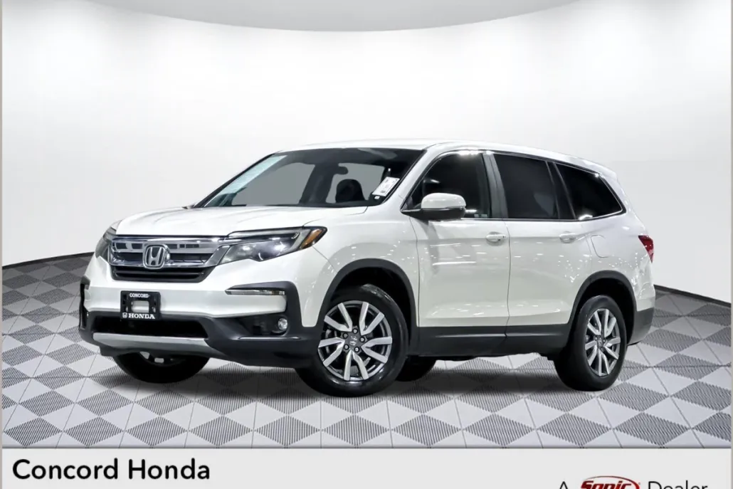 2019 Honda Pilot EX photo 1