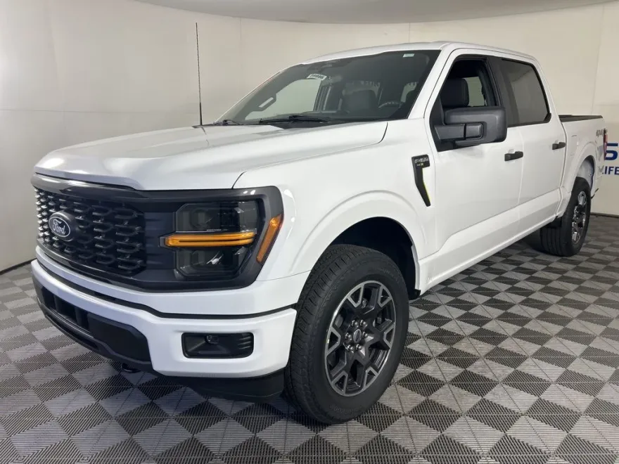 2025 Ford F-150 STX photo 1