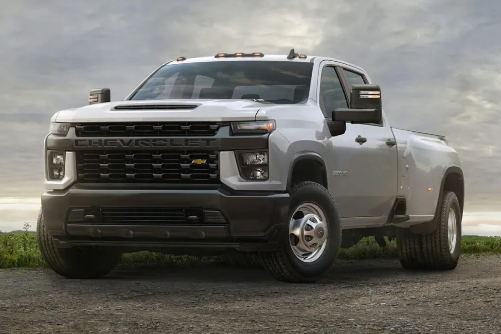 2023 Chevrolet Silverado 3500HD High Country photo 1